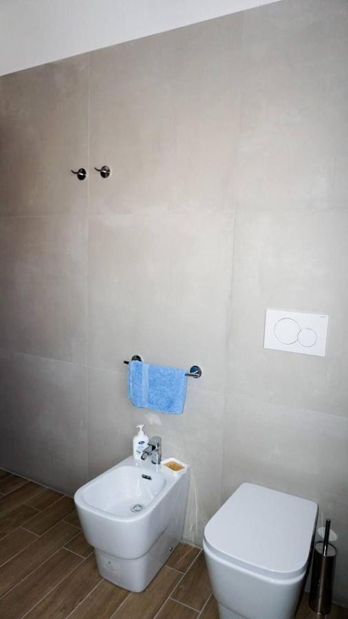 Civico 177 Apartment Avola Bagian luar foto